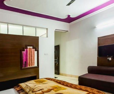 Hotel Library Presidency موسوري المظهر الخارجي الصورة